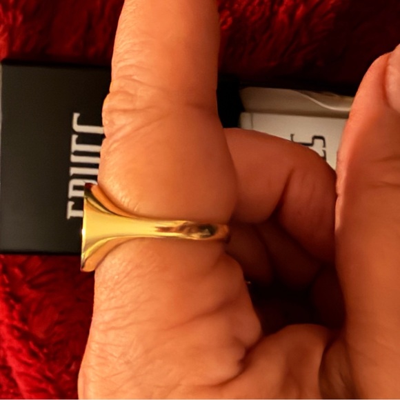 Signet ring - Picture 5 of 8